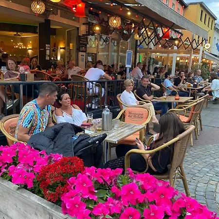 Montagna Delmondo Valkenburg (South Holland)