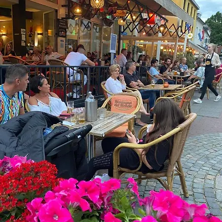 Montagna Delmondo 3* Valkenburg (South Holland)