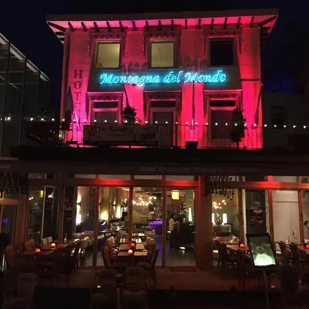 Montagna Delmondo Hotell Valkenburg aan de Geul