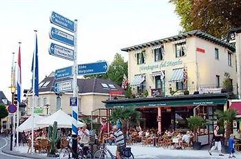 蒙塔格纳戴尔蒙多酒店 3* 法肯堡