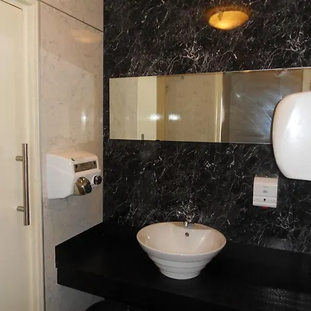 Hotell Montagna Delmondo