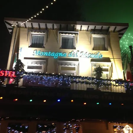 Montagna Delmondo Hotell