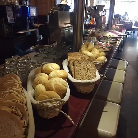 Montagna Delmondo Hotell Valkenburg aan de Geul