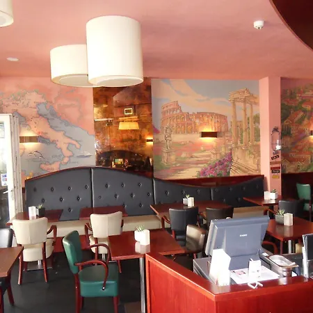 Montagna Delmondo 3* Valkenburg aan de Geul
