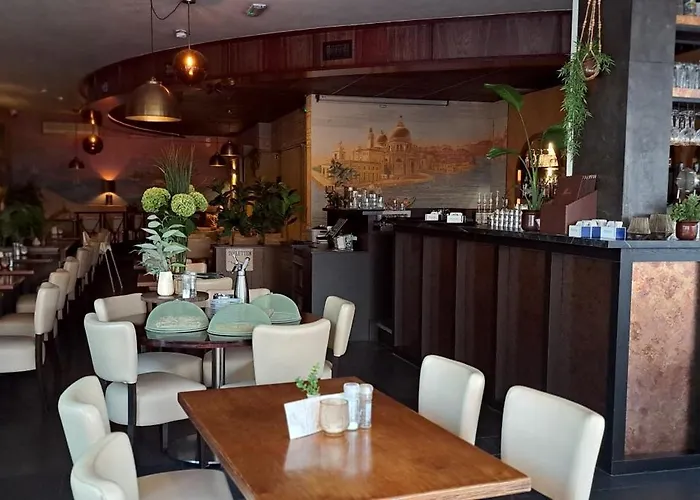 Montagna Delmondo Hotel 3*